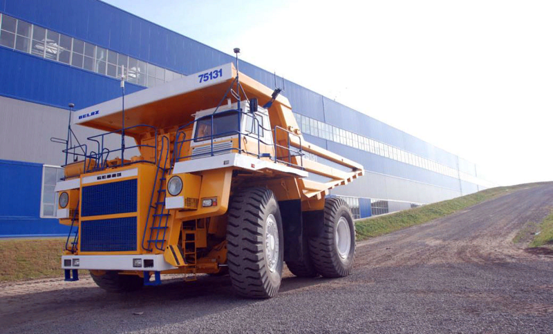 двигатель 12ДМ 185 для самосвала БелАЗ